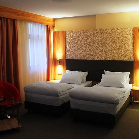 Hotel Przy Baszcie Legnica Rum bild