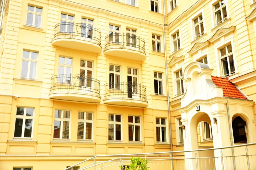 Hotel Przy Baszcie Legnica Exteriör bild