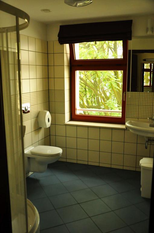 Hotel Przy Baszcie Legnica Exteriör bild